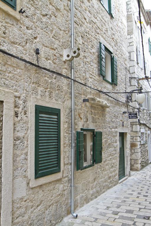 שיבניק Apartments Nove Crkve מראה חיצוני תמונה