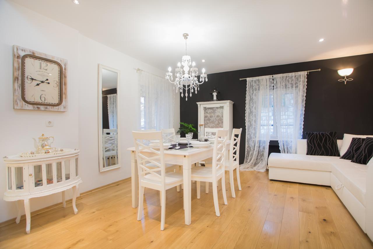 שיבניק Apartments Nove Crkve מראה חיצוני תמונה