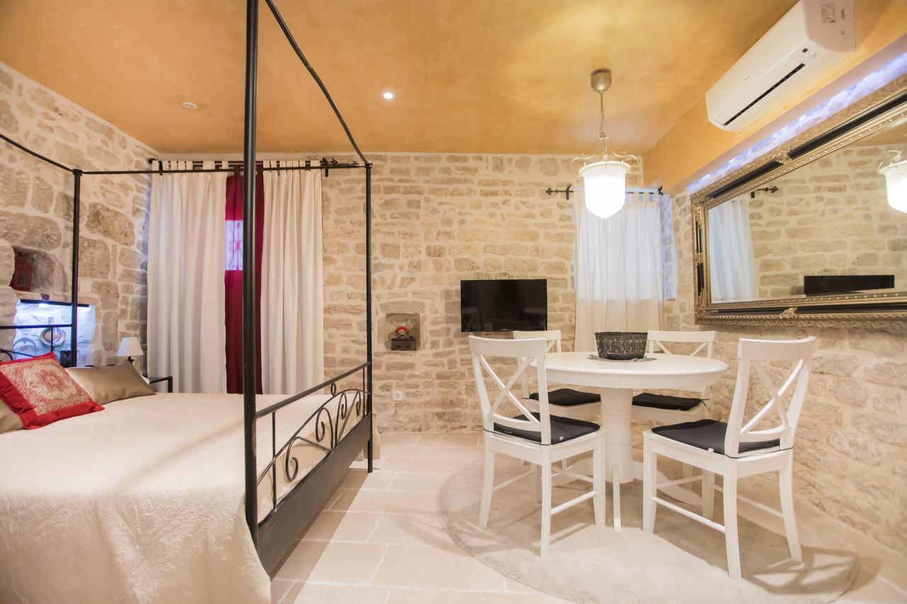 שיבניק Apartments Nove Crkve מראה חיצוני תמונה